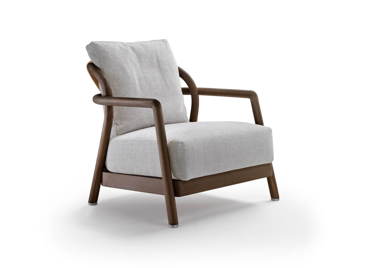 Flexform Alison Armchair STILL LIFE 001