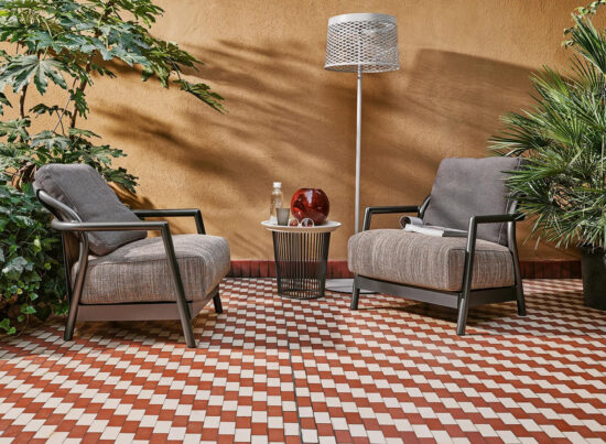 Flexform Alison Outdoor Armchair LIFESTYLE 001