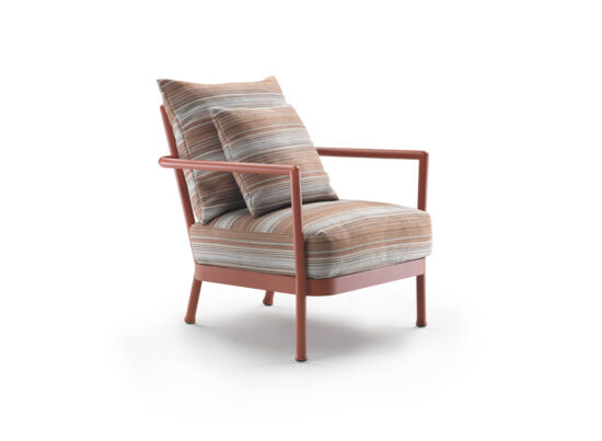 Flexform Camargue Outdoor Armchair STILL LIFE 01