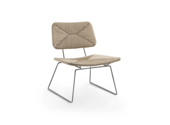 Flexform Echoes Outdoor Armchair STILL LIFE 01