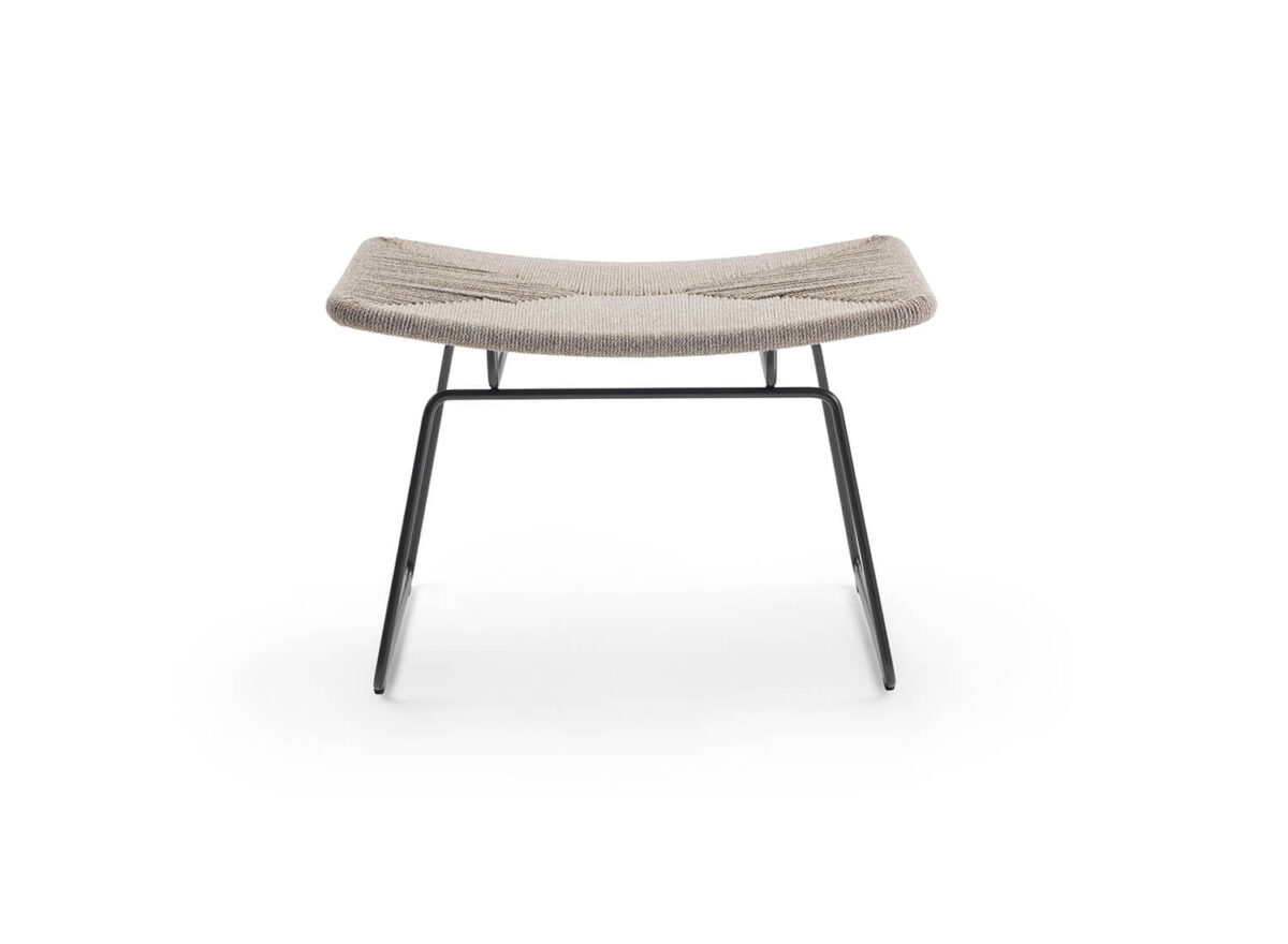 Flexform Echoes Outdoor Armchair with armrests STILL LIFE 03