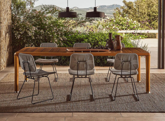 Flexform Kobo Outdoor Dining Table LIFESTYLE 01