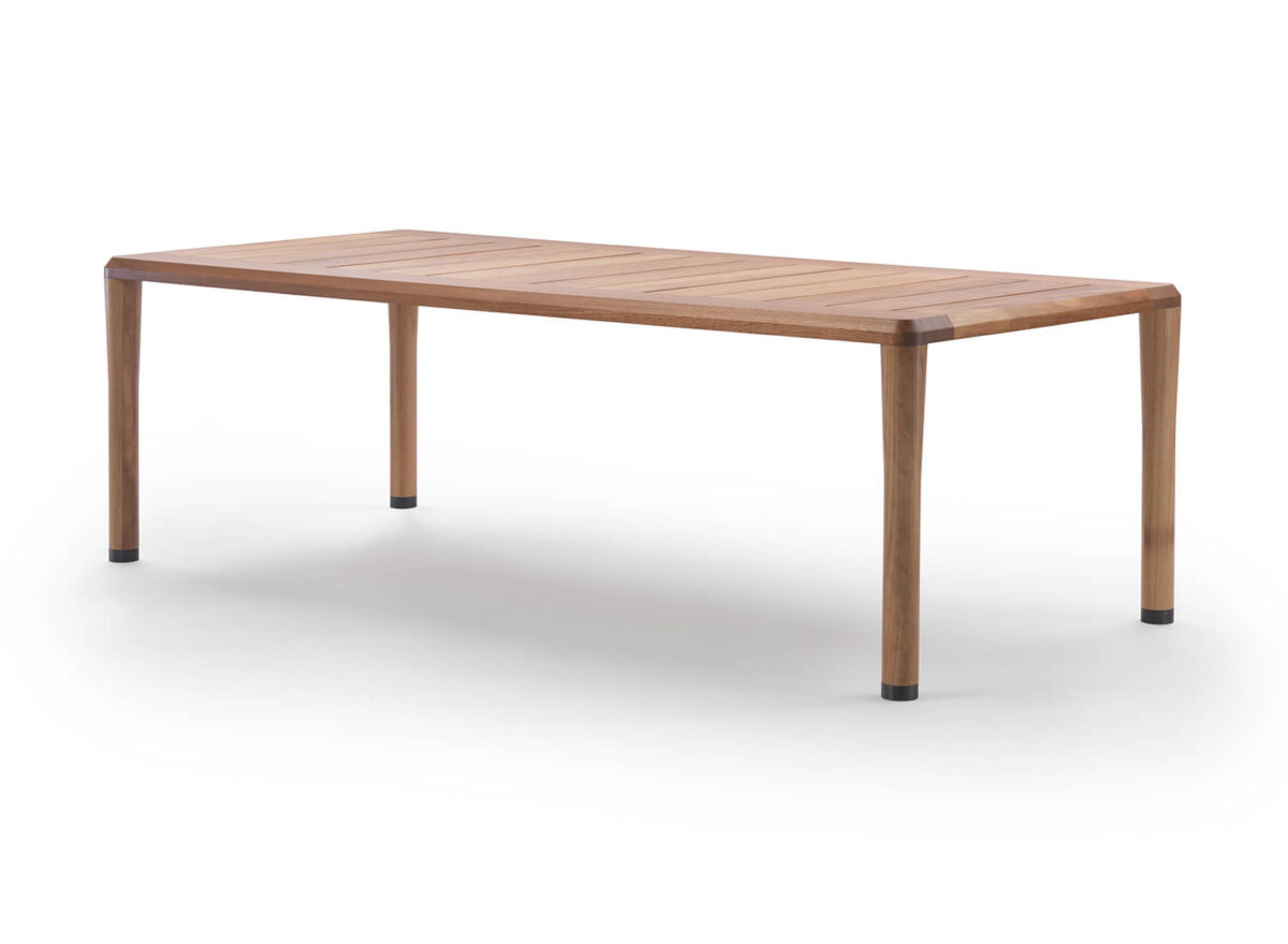 Flexform Kobo Outdoor Dining Table STILL LIFE 02