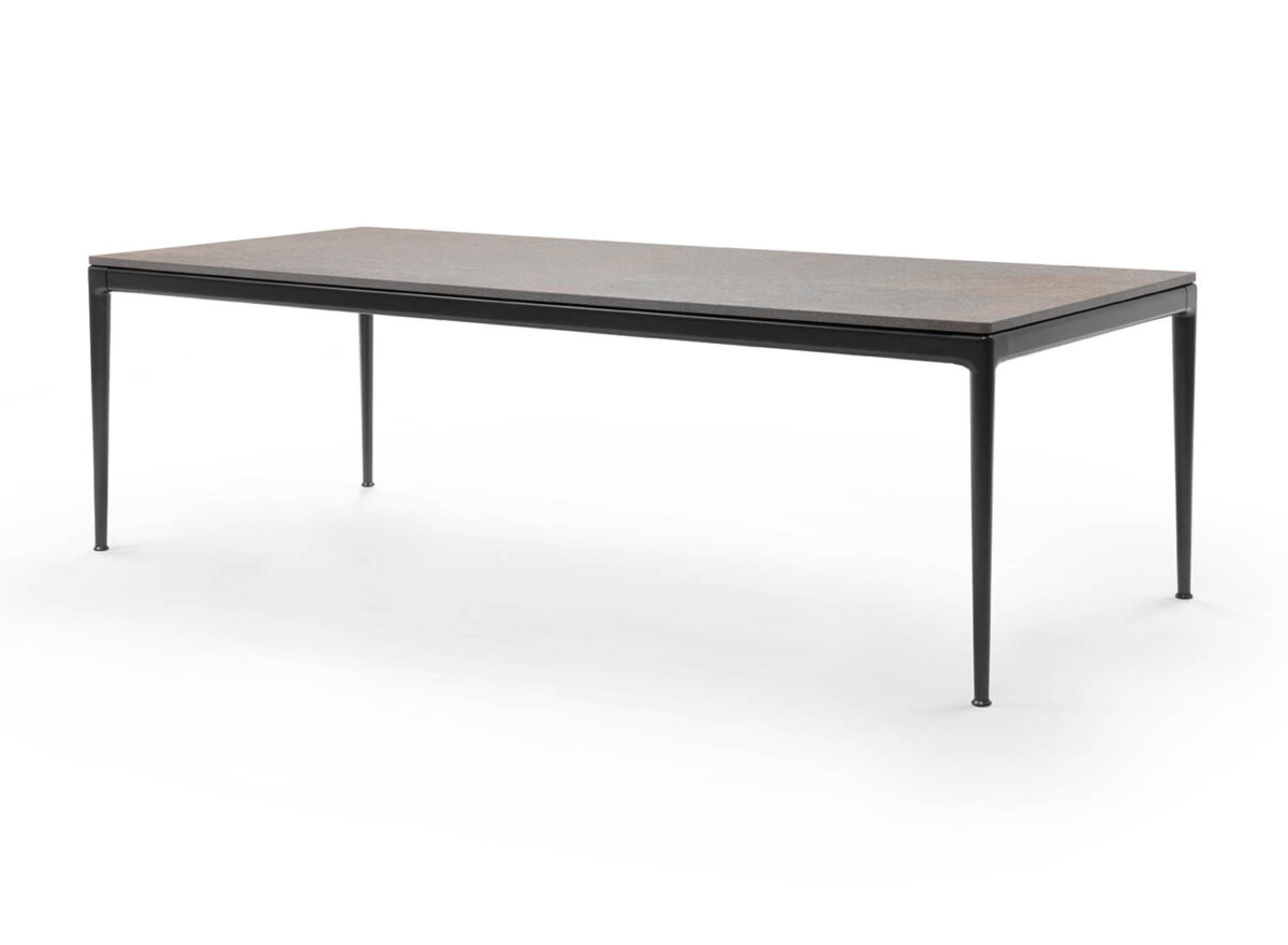 Flexform Pico Outdoor Dining Table STILL LIFE 02