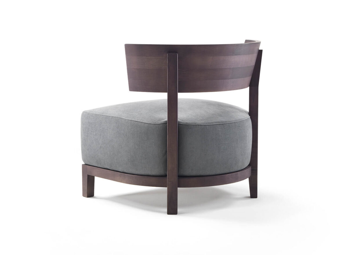 Flexform Thomas Indoor Armchair STILL LIFE 003