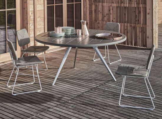 Flexform Zefiro Outdoor Wood Dining Table LIFESTYLE 001