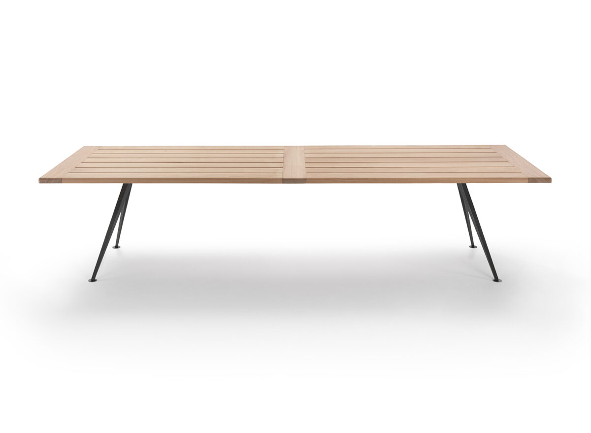 Flexform Zefiro Wood Outdoor Dining Table Still Life 01