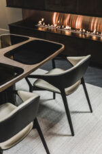Giorgetti Bigwig Dining Table LIFESTYLE 004