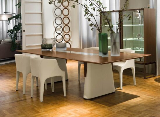 Giorgetti Fang Dining Table LIFESTYLE 001