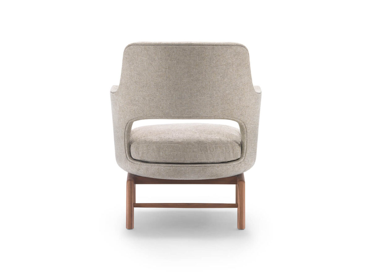 Flexform Eliseo Wood Base Armchair STILL LIFE 04