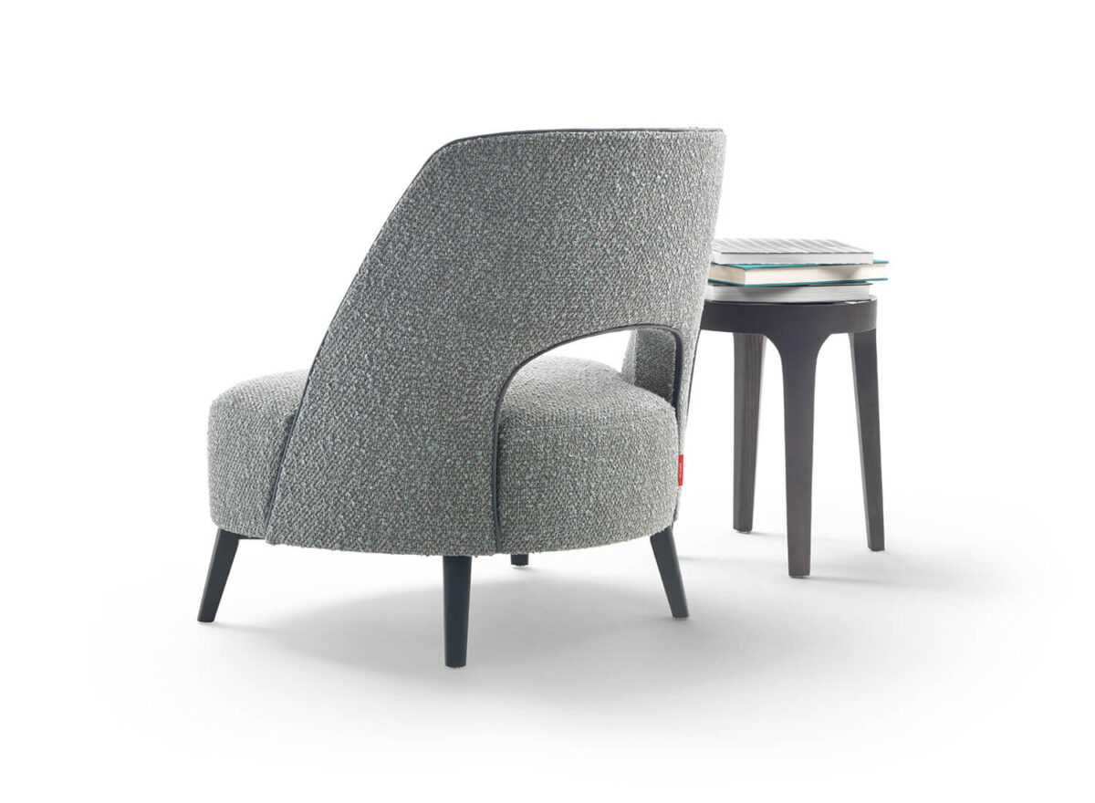 Flexform Ermione 20 Armchair STILL LIFE 06
