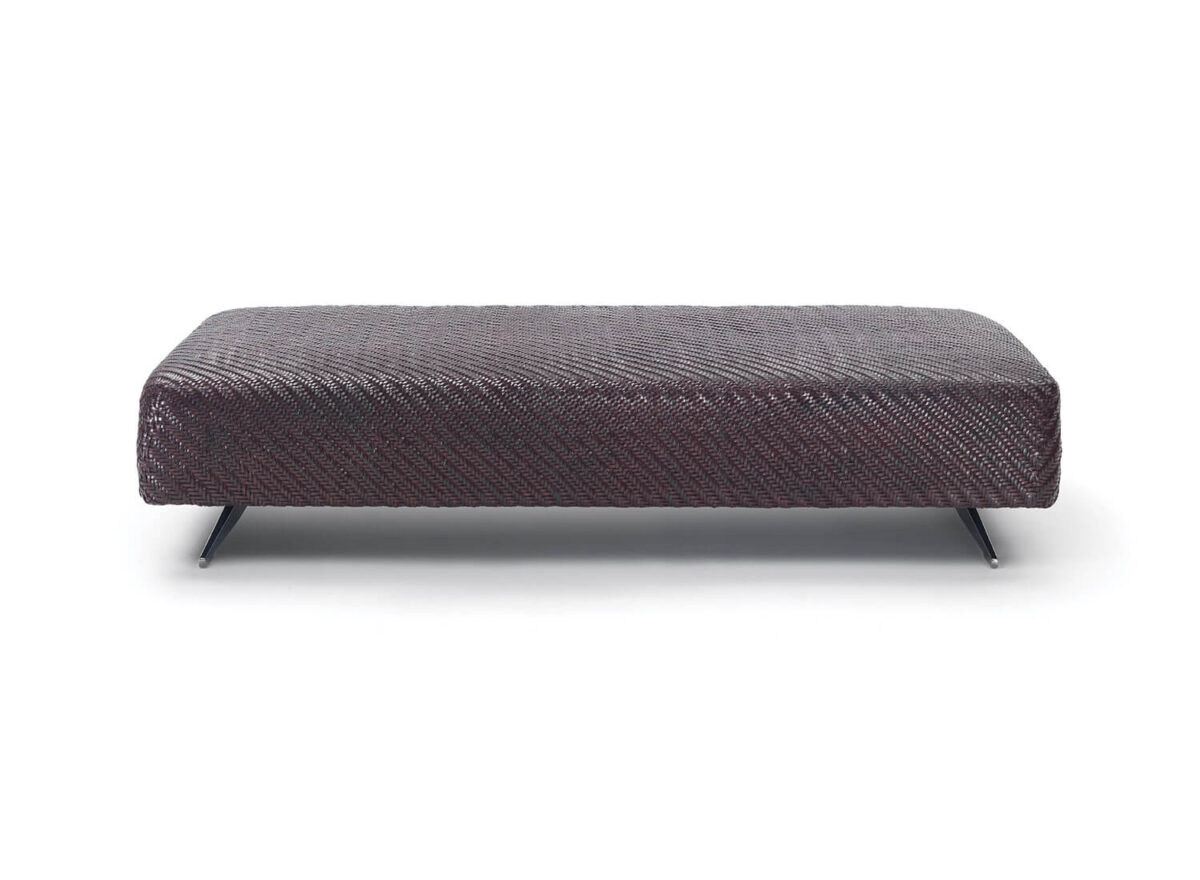 Flexform Filicudi Ottoman STILL LIFE 02