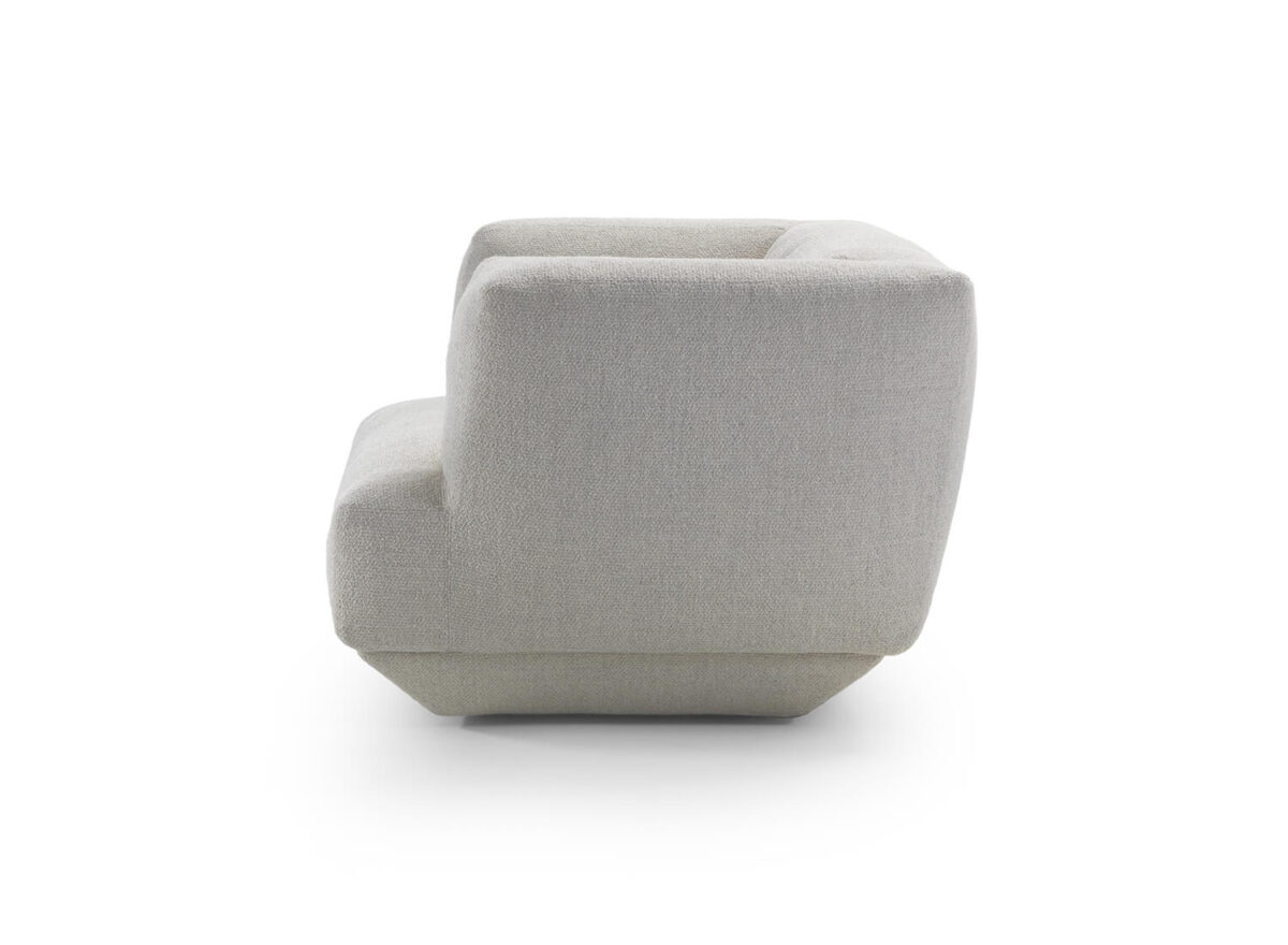 Flexform Loungescape Swivel Armchair STILL LIFE 03