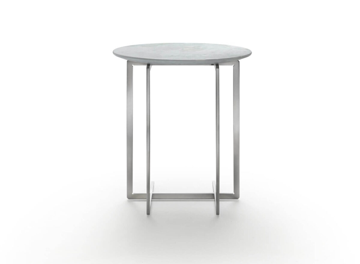 Flexform Mamaduke Side Table STILL LIFE 003