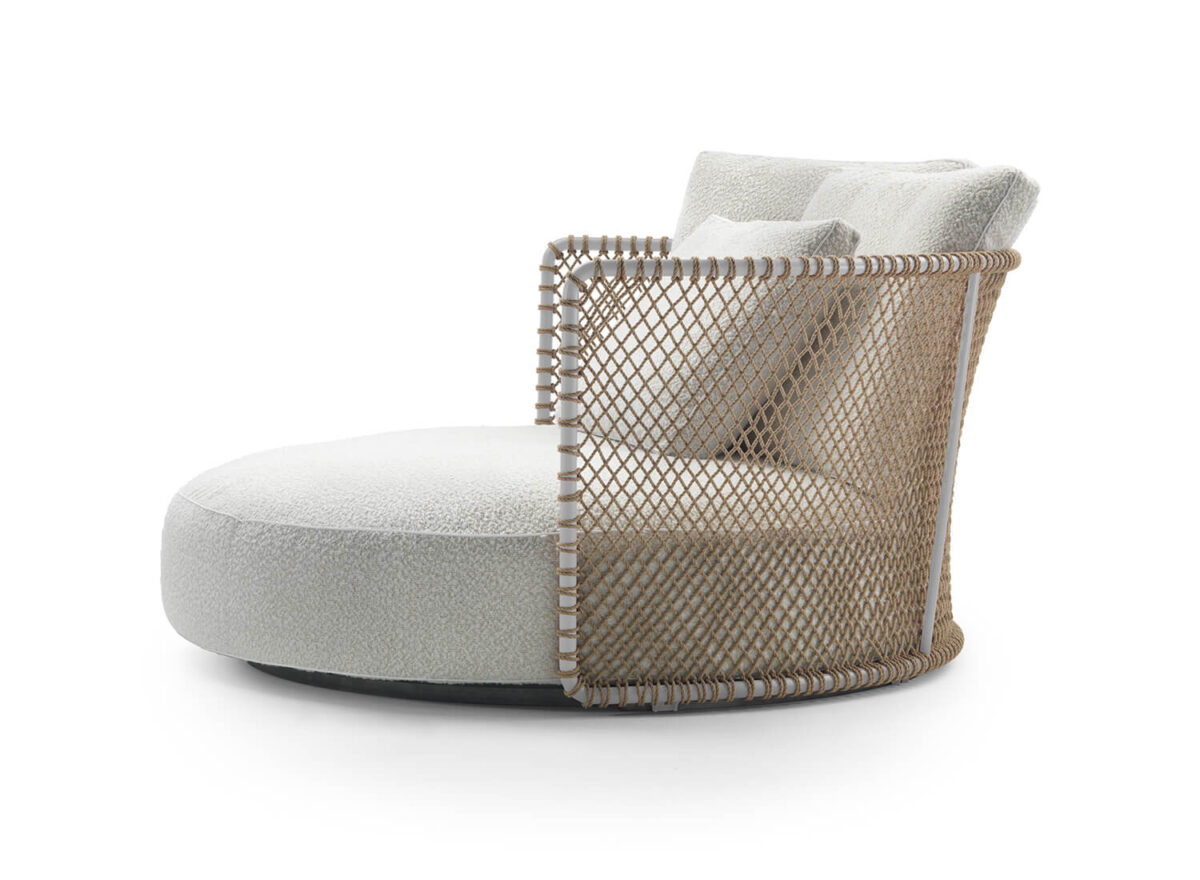 Flexform Oasis Stand Alone Round Sofa STILL LIFE 03