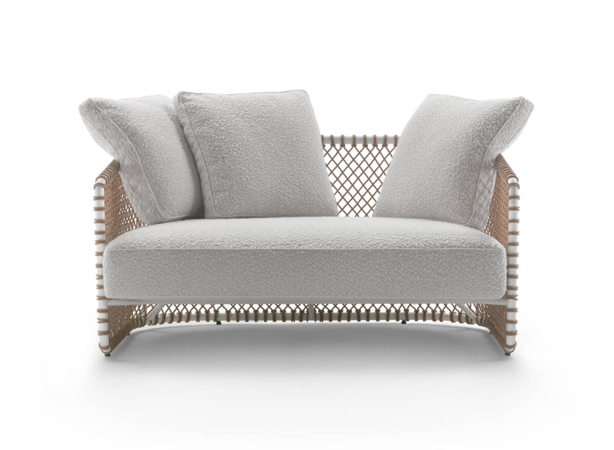 Flexform Oasis Stand Alone Sofa STILL LIFE 02