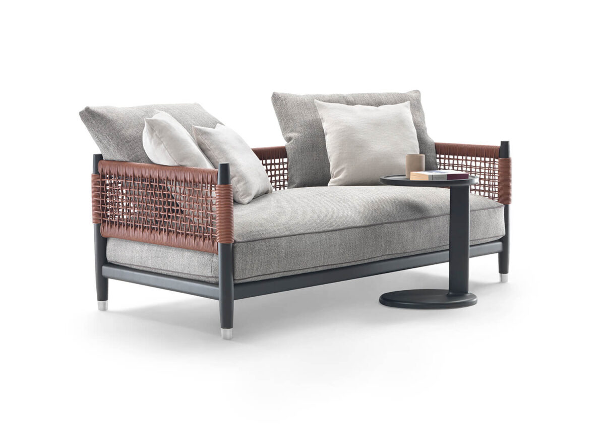 Flexform Parker Stand Alone Two Seater STILL LIFE 002