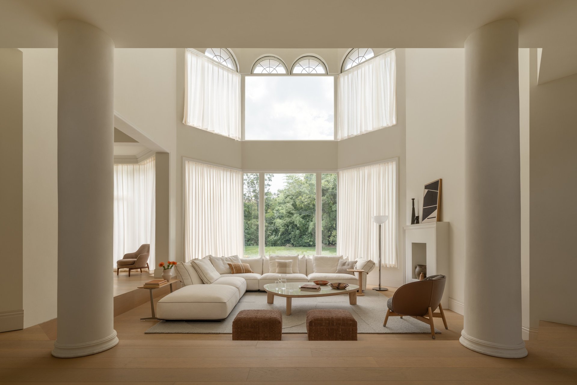 Flexform-Furniture-Shanghai-Grey-House-In-Situ-Journal-001