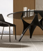 Molteni C Arc Glass Round Dining Table LIFESTYLE 004