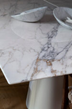 Poltrona Frau Mesa Due Dining Table two bases LIFESTYLE 003