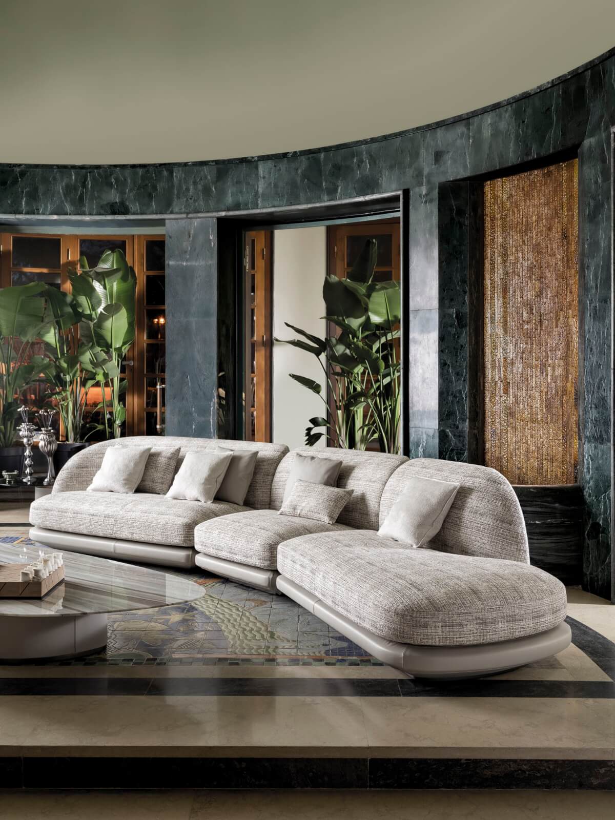 5-Italian-Leather-Sofas-That-Redefine-Modern-Living-JOURNAL-06