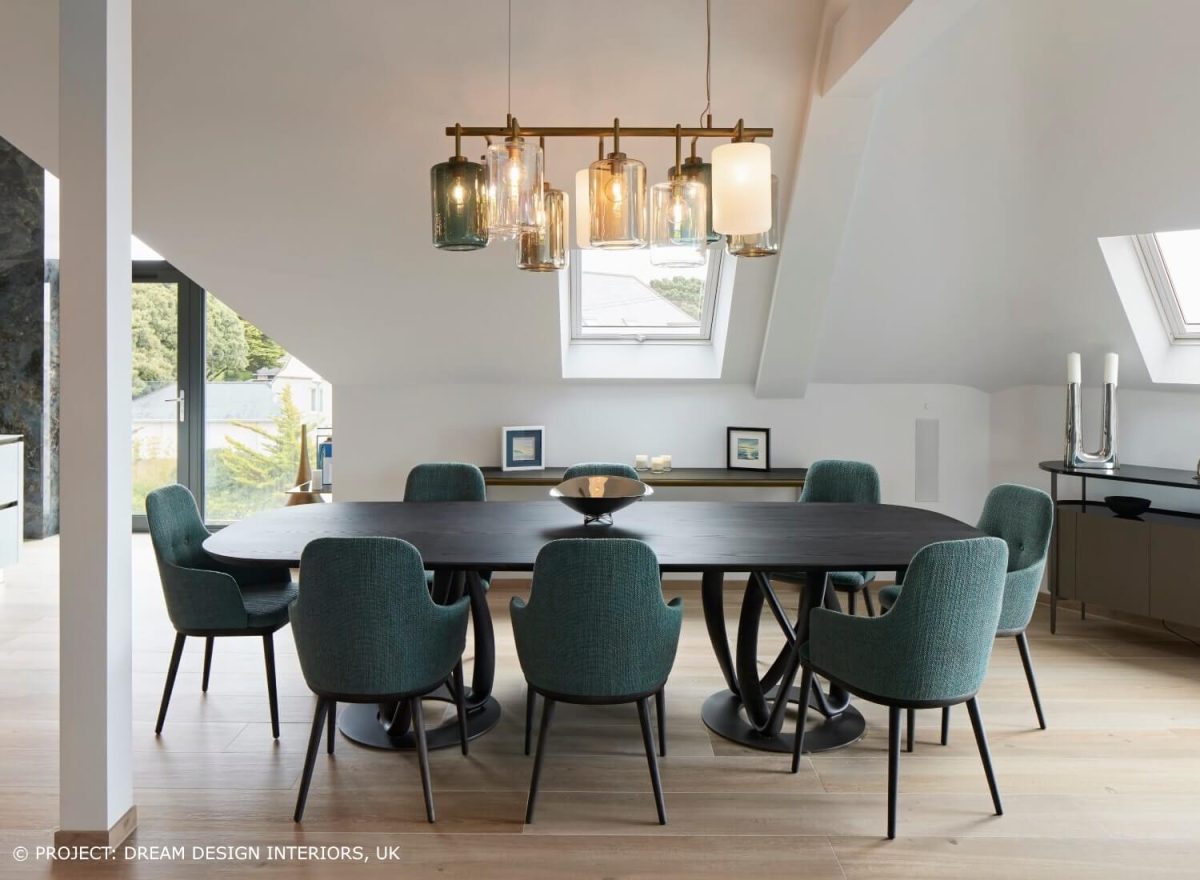 Brand Van Egmond Louise Horizontal Chandelier LIFESTYLE 01