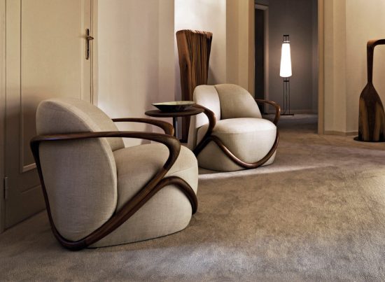Giorgetti Hug Chair LIFESTYLE 001