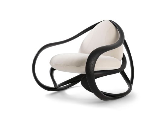 Giorgetti Move Armchair STILL LIFE 25 001