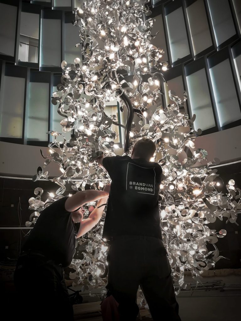 Brand Van Egmond: Sculptural Light in Motion