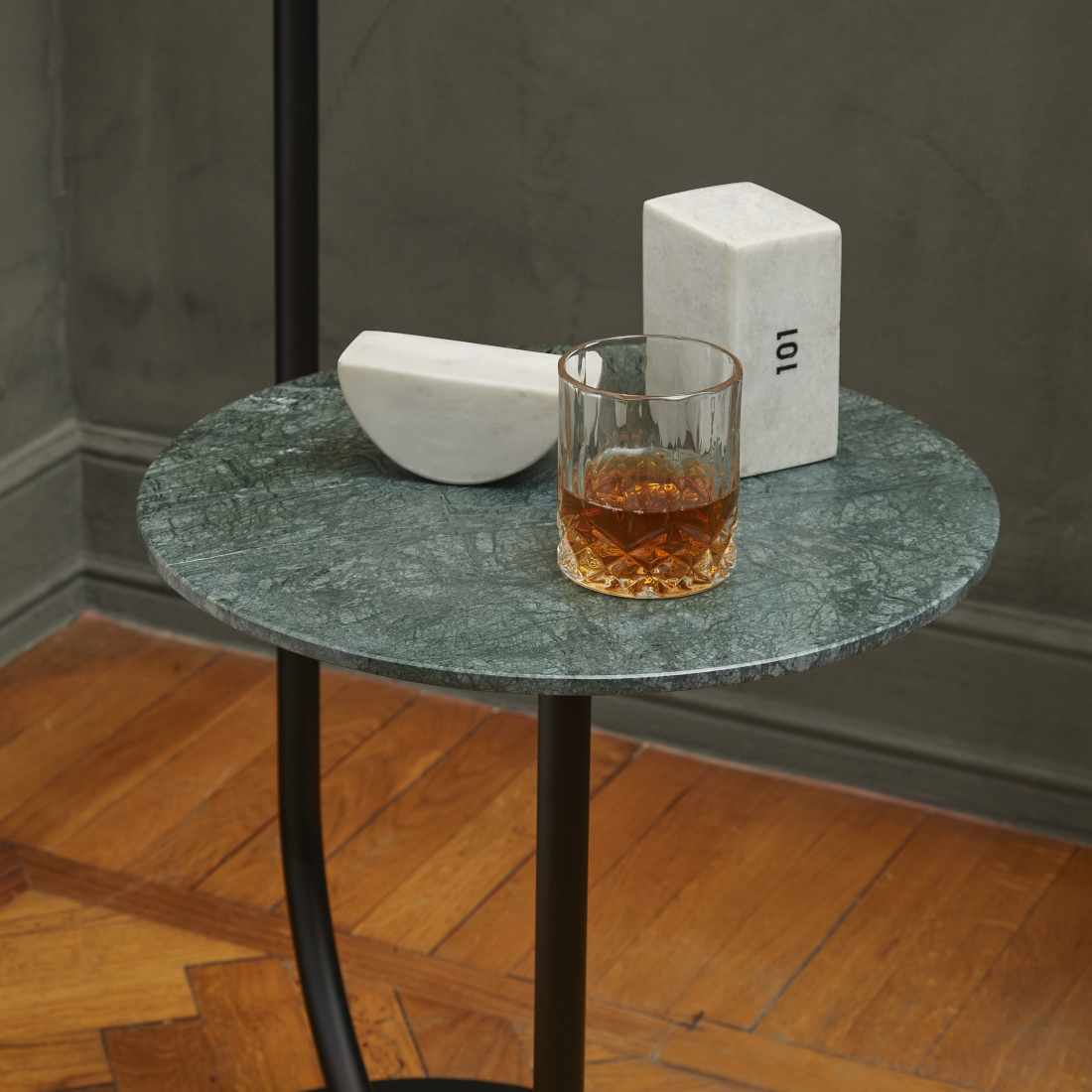 Contardi Calypso Floor Lamp Martinique Yellow S LIFESTYLE 02