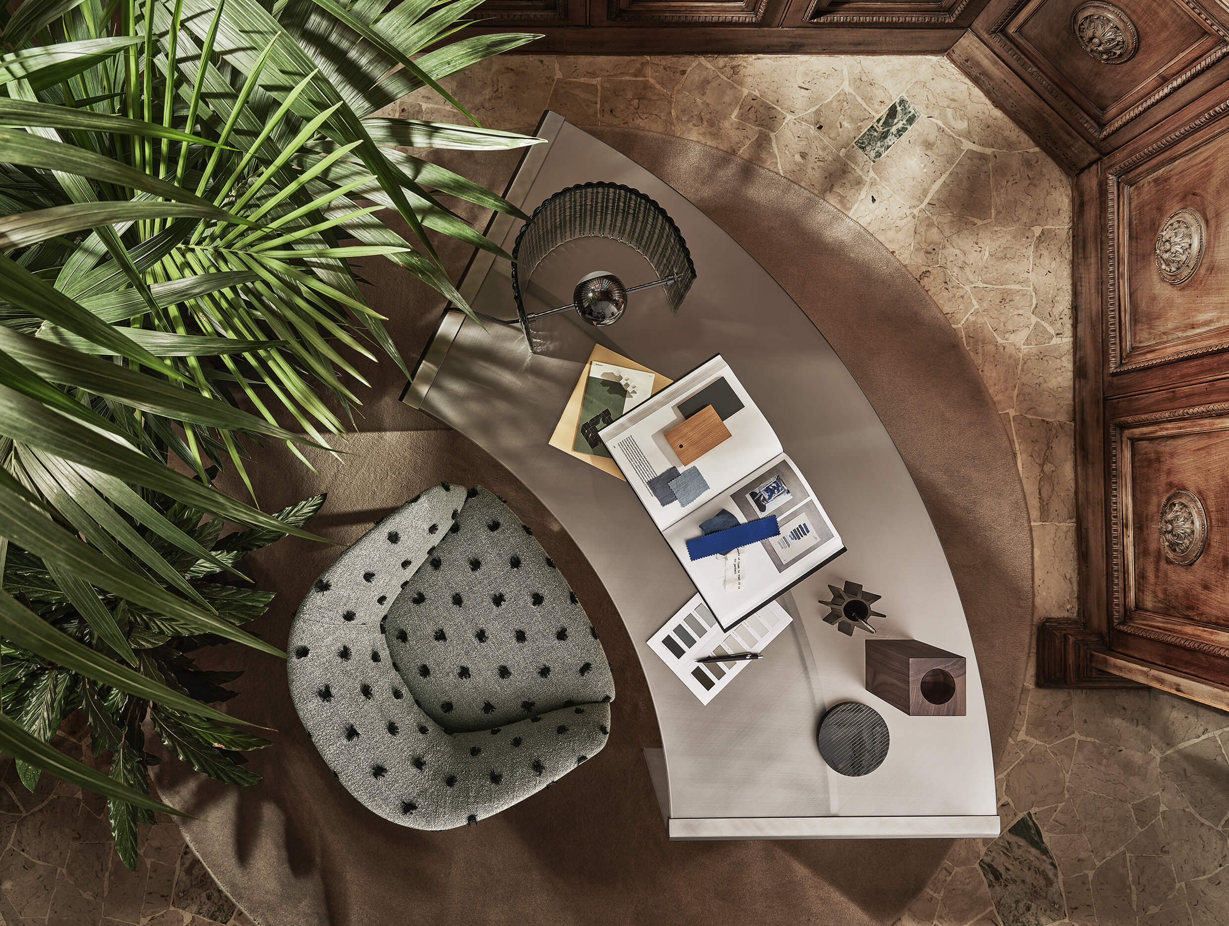 Desks-in-dialogue-journal-curated-guide-BODY-09