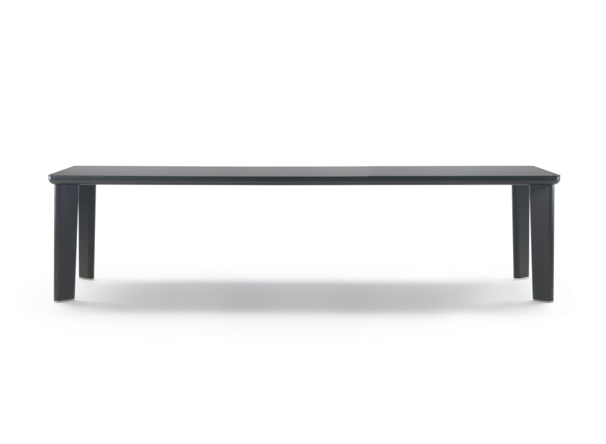 FLEXFORM 202C580 Arnold Dining Table STILL LIFE 001