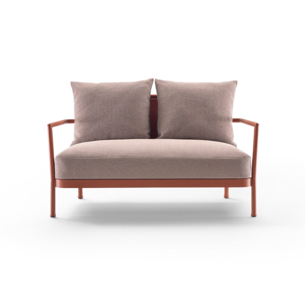 Flexform CAMARGUE Two Seater Sofa Outdoor STILL LIFE S 01