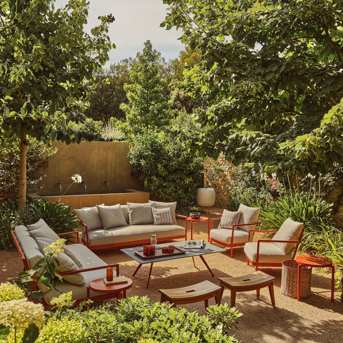 Flexform Camargue Outdoor Armchair LIFESTYLE S 01