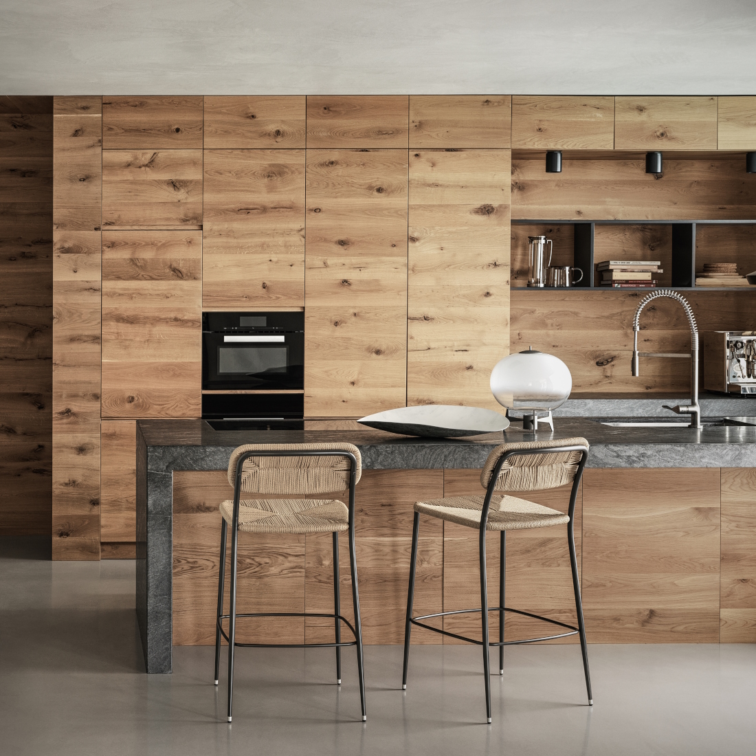 Flexform First Steps Bar Stool LIFESTYLE S 01