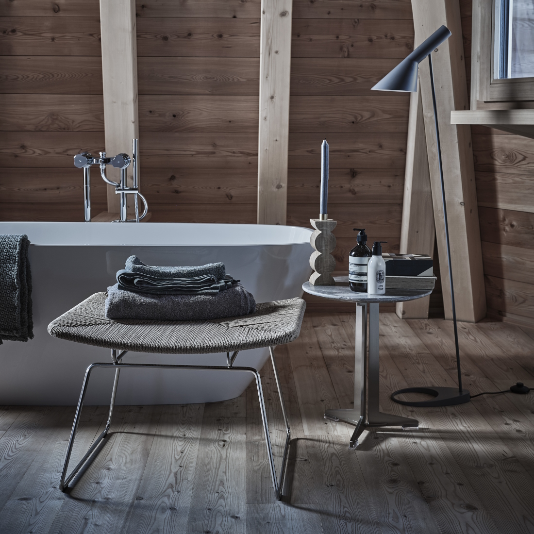 Flexform Fly Round Side Table LIFESTYLE S 02