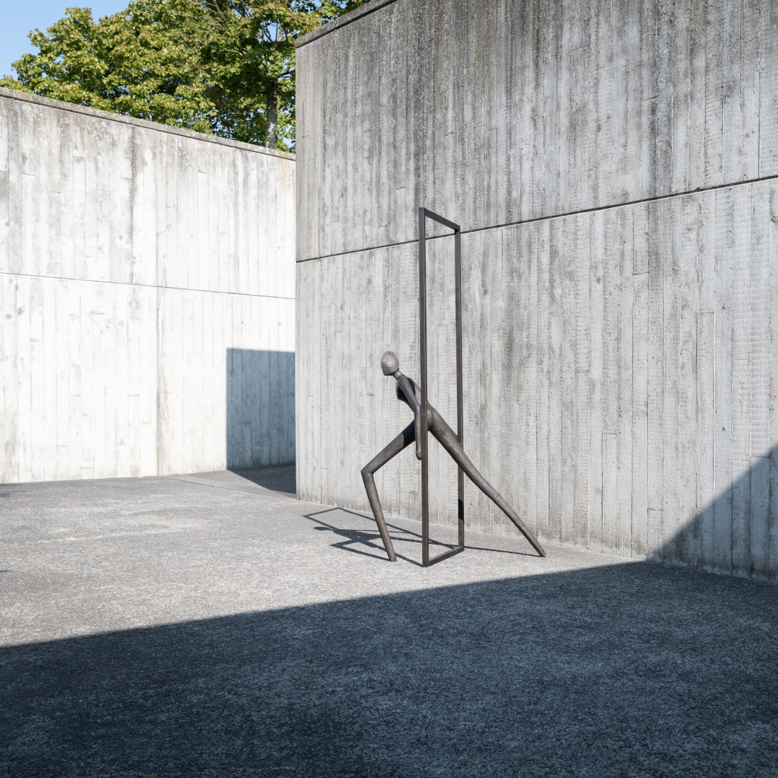 GND GA285 Into Freedom Guy Buseyne LIFESTYLE S 01