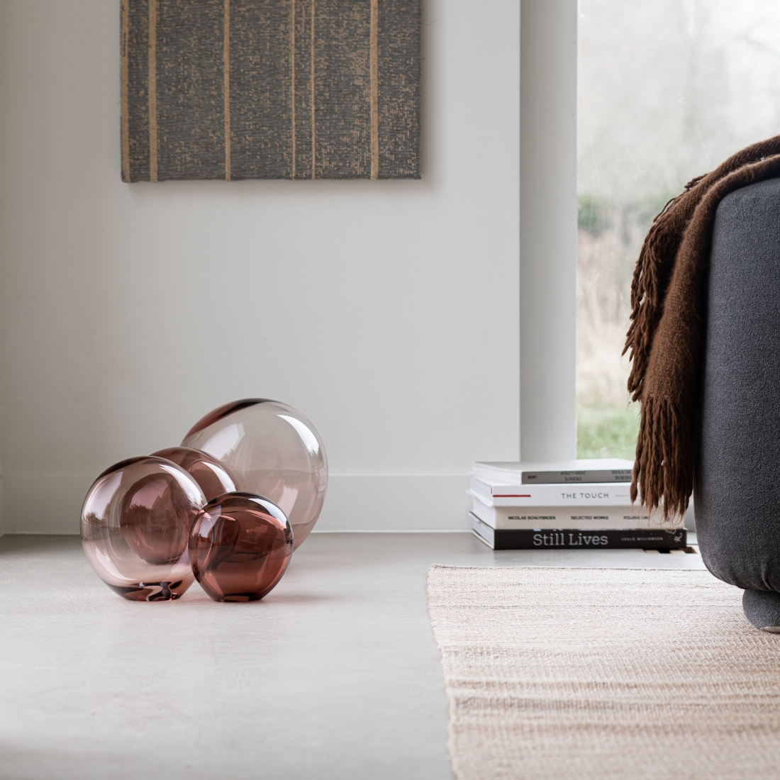 Gardeco Close Encounters PURPLE LIGHT DARK LIFESTYLE S 01