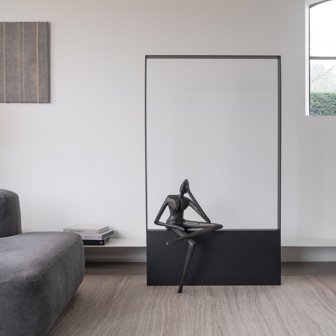 Gardeco Let Me Think Bronze Sculpture GND GA321 LIFESTYLE S 02