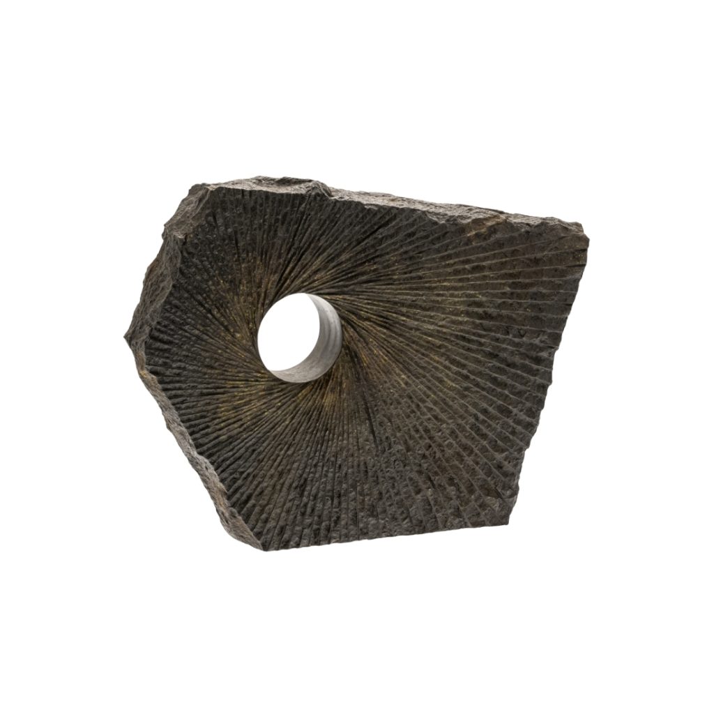 Gardeco Resilience Bronze Sculpture GND GA310 STILL LIFE S 01