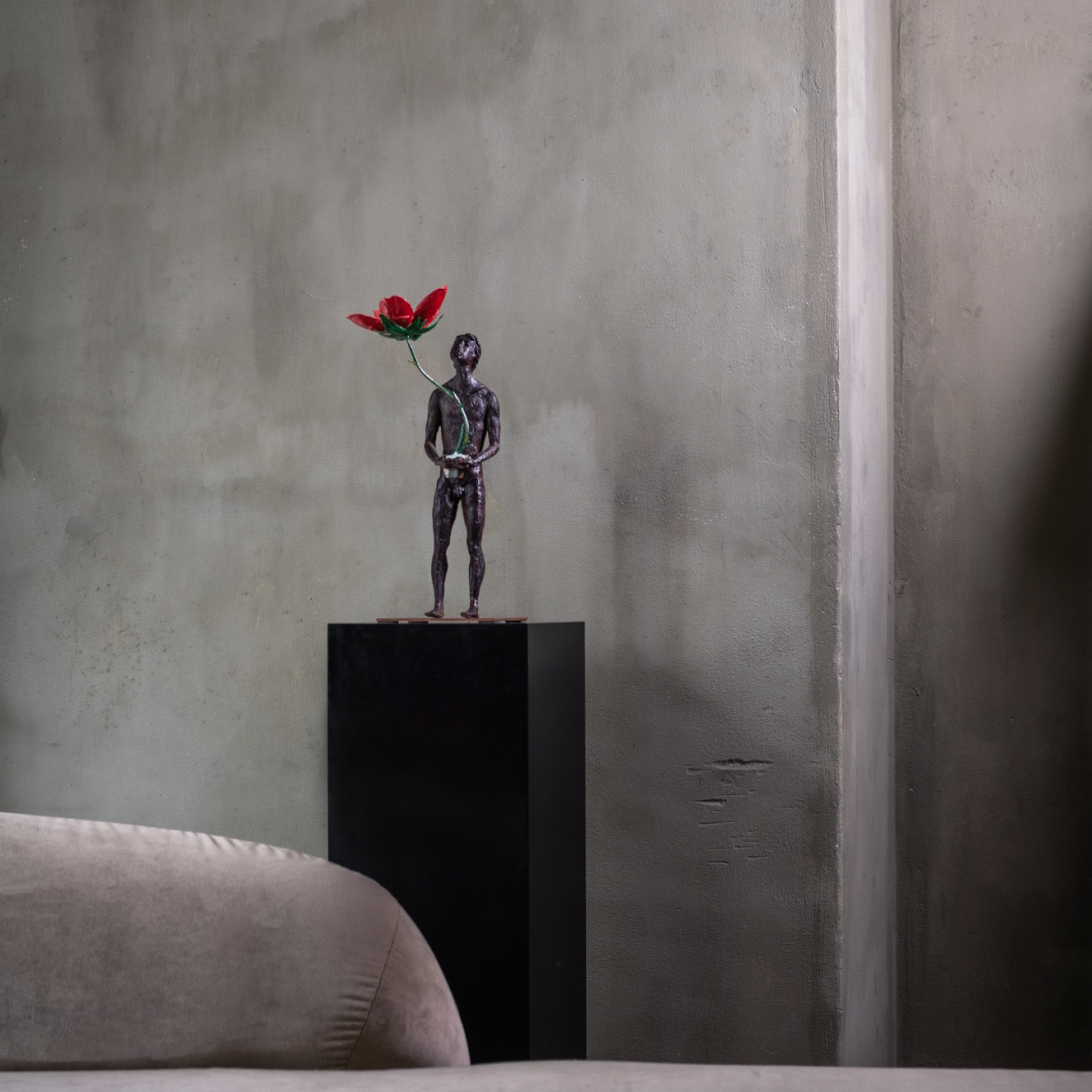 Gardeco Thought II The Flower Sculpture GND GA327 S LIFESTYLE 01