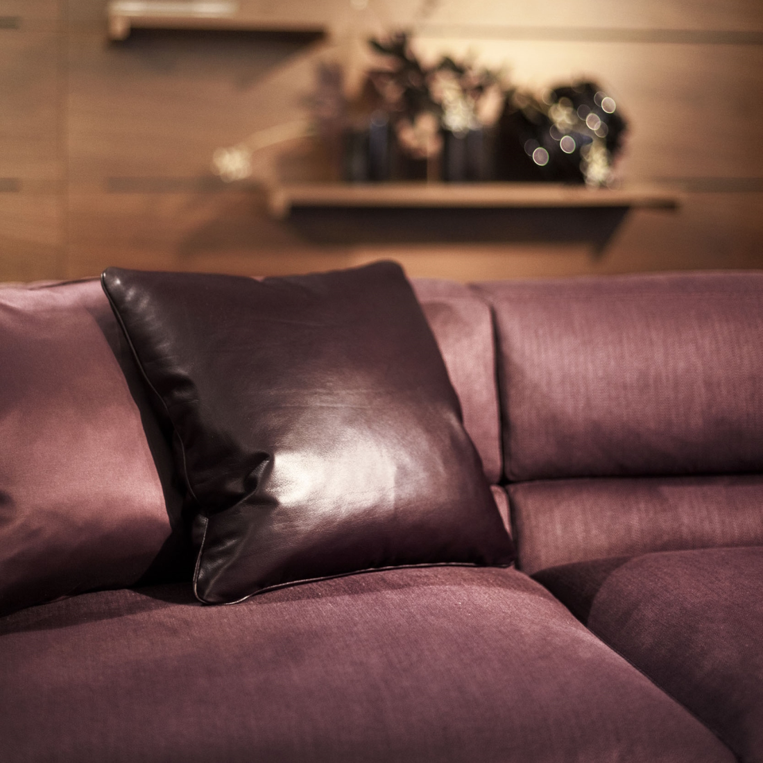 Giorgetti Ago Indoor Sofa Stand Alone LIFESTYLE S 03