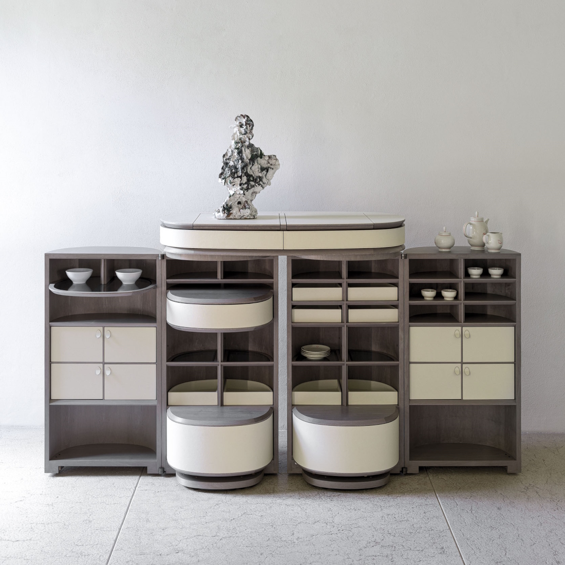 Giorgetti Houdini Cabinet Double LIFESTYLE S 01
