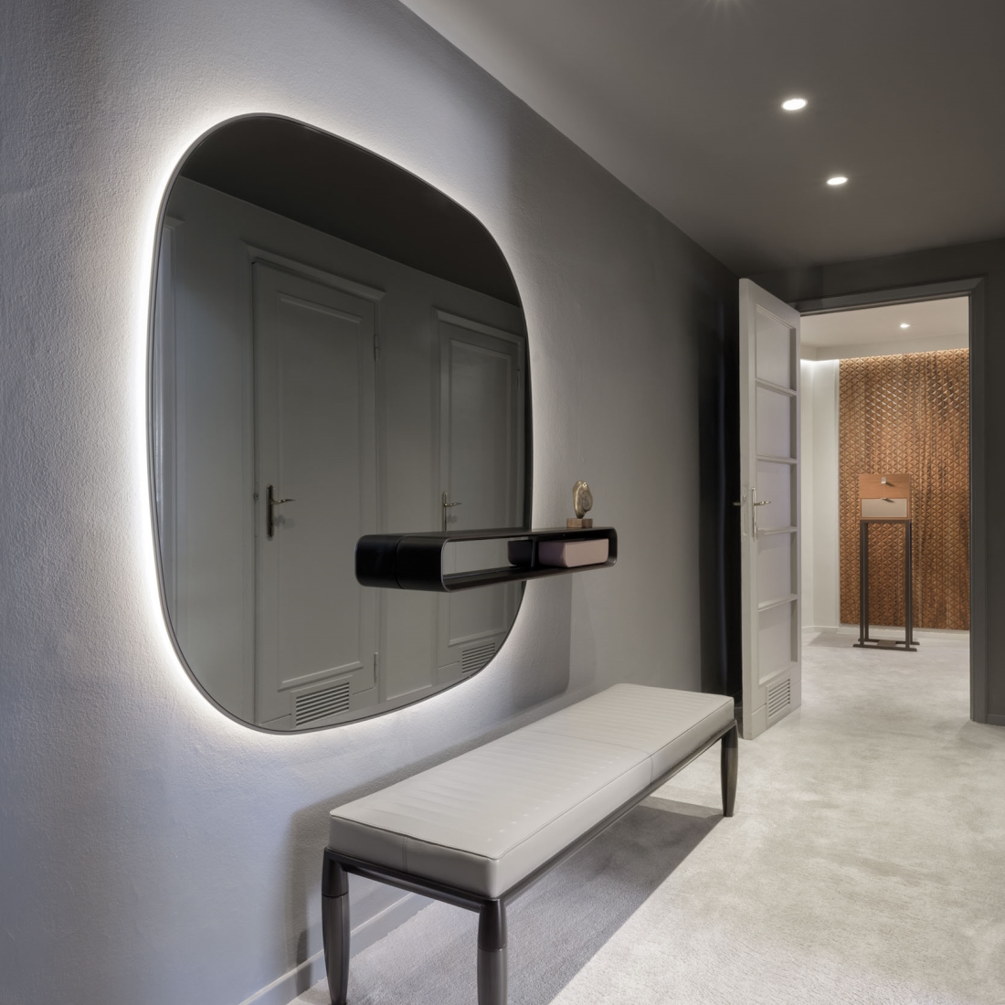 Giorgetti Uyuni Mirror LIFESTYLE S 01