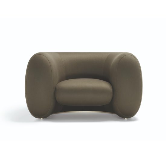 Molteni C Cinnamon Armchair STILL LIFE S 01