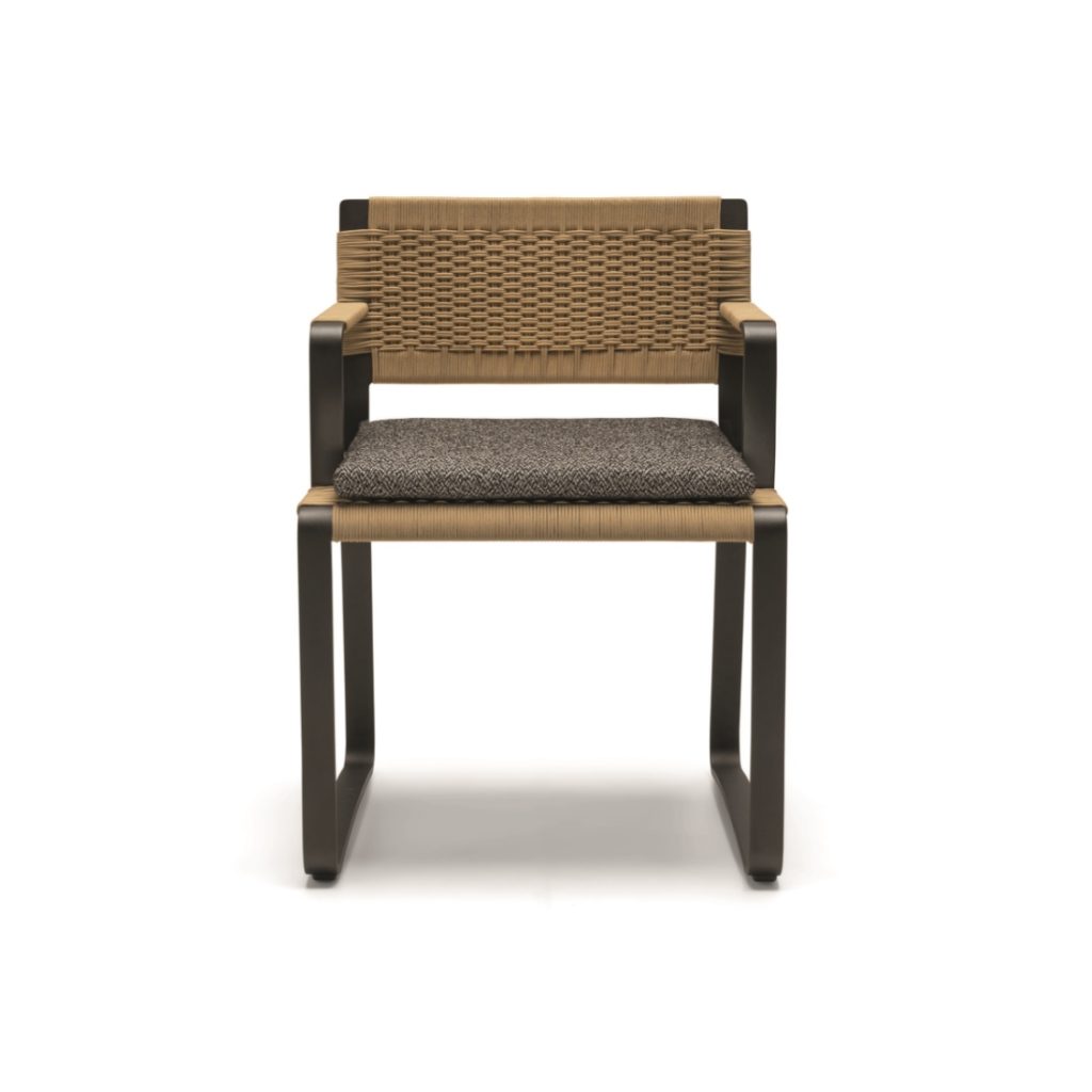 Molteni C Green Point Outdoor Dining Armchair STILL LIFE S 01