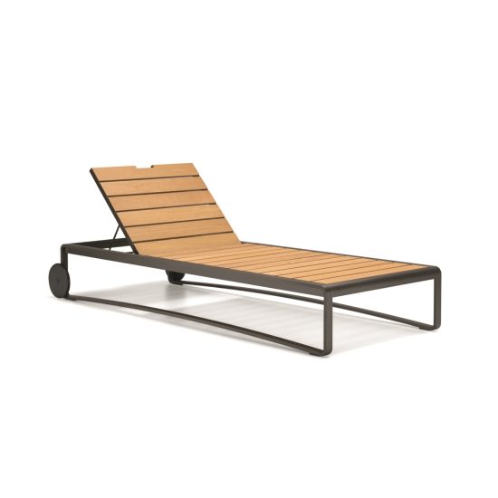 Molteni C Guell Sun Lounger Teak STILL LIFE S 01