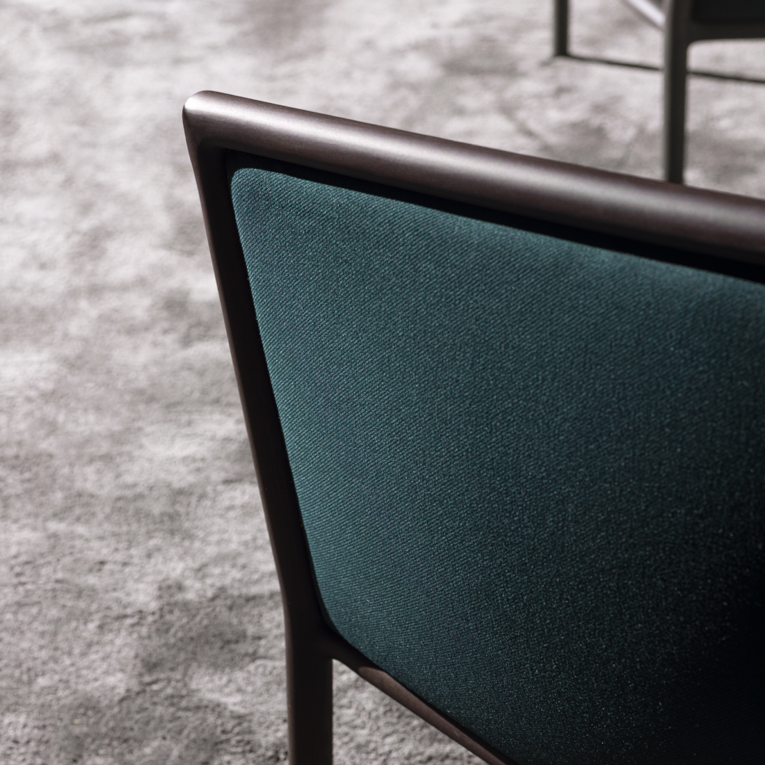 Molteni C Margou Armchair LIFESTYLE S 05