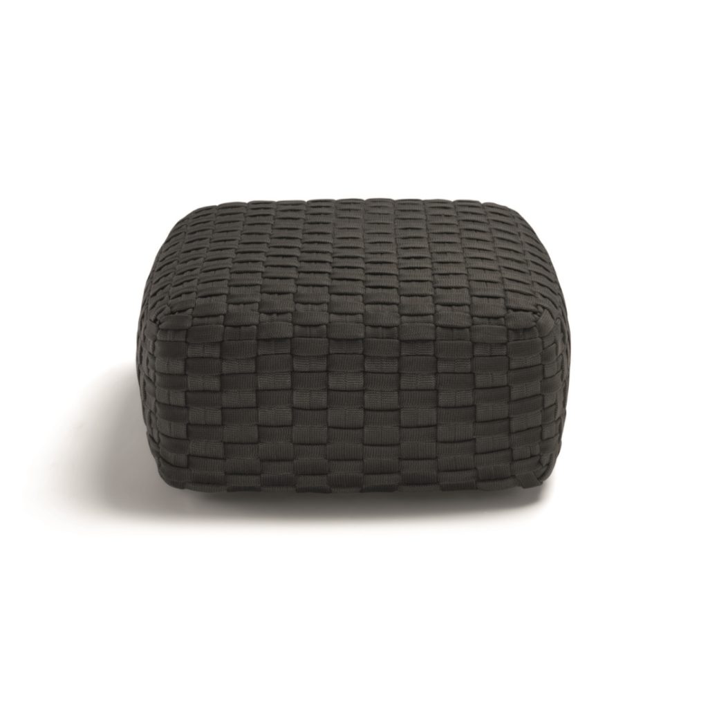 Molteni C Outdoor Hyde Ottoman STILL LIFE S 01