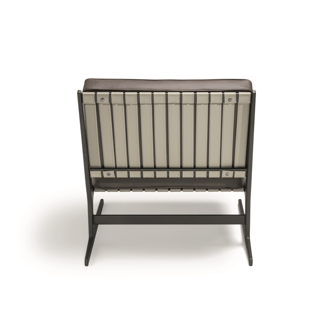 Molteni C Paula Armchair STILL LIFE S 05